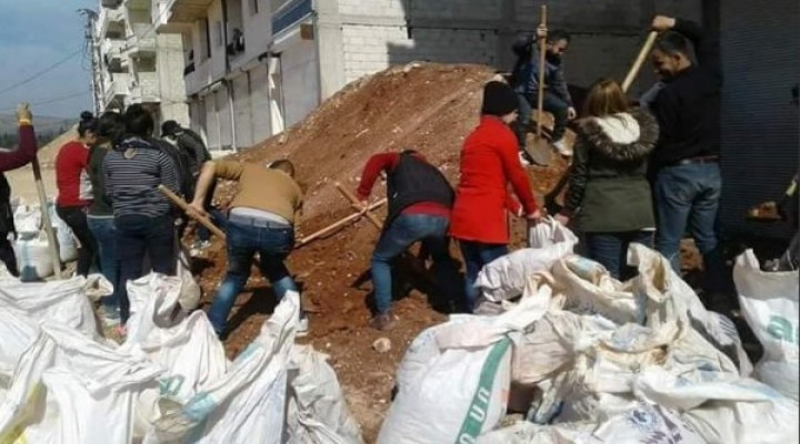 Afrin'in merkezi çembere alınıyor