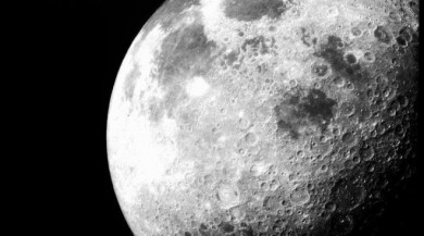 Ay'da suyun yaygın olarak bulunduğu keşfedildi